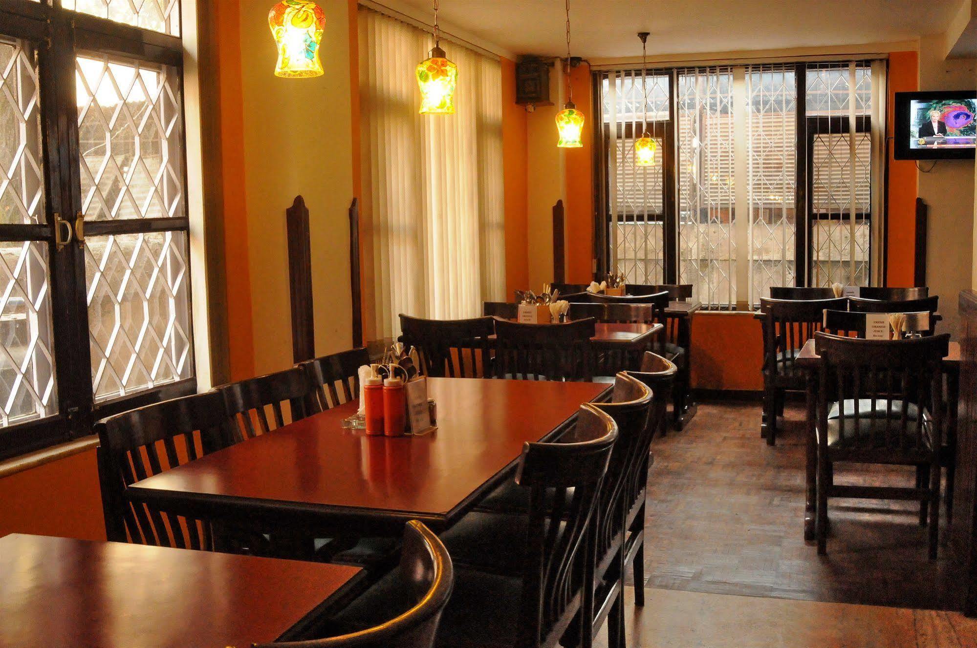 Hotel Excelsior Kathmandu Luaran gambar