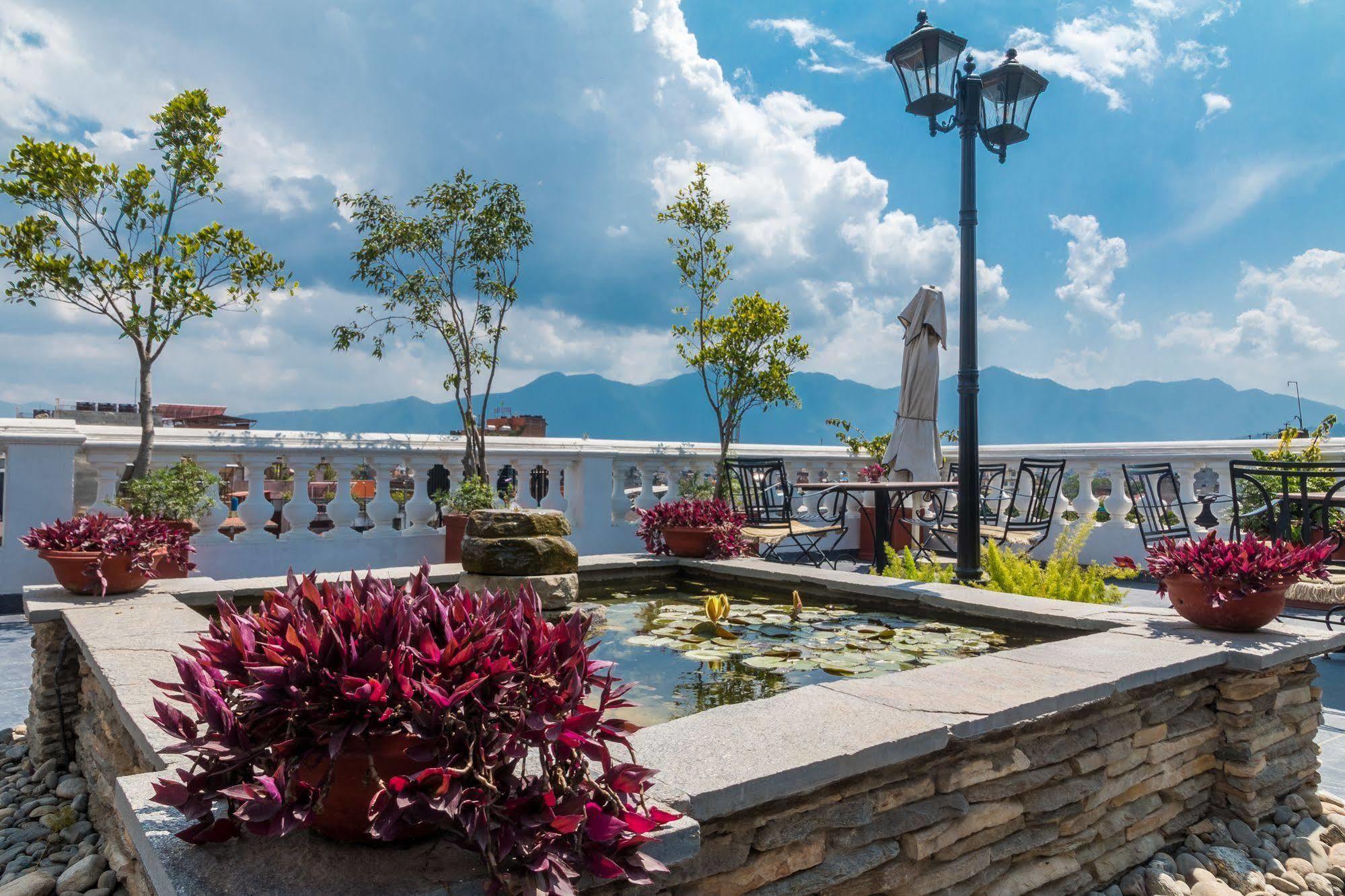 Hotel Excelsior Kathmandu Luaran gambar