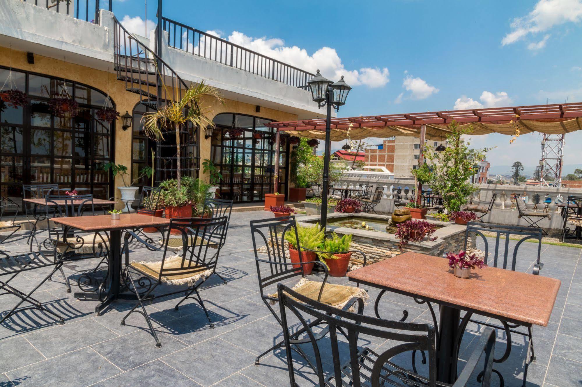 Hotel Excelsior Kathmandu Luaran gambar